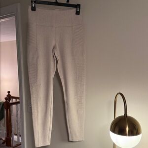 Athleta Delancey Textured Moto Tight Size Small NWOT